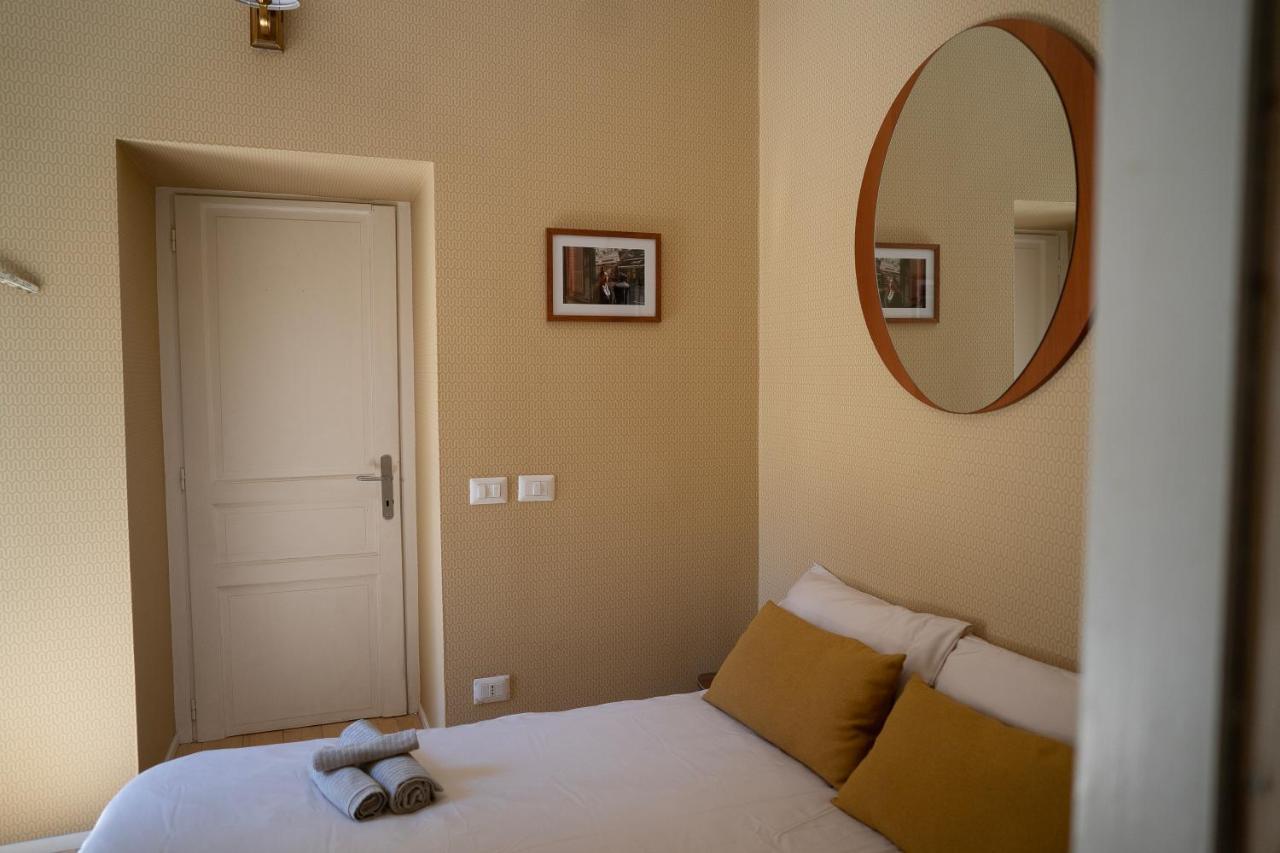 نابولي Casa Vayu - Rooms & Garden المظهر الخارجي الصورة