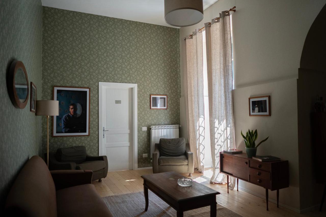 نابولي Casa Vayu - Rooms & Garden المظهر الخارجي الصورة